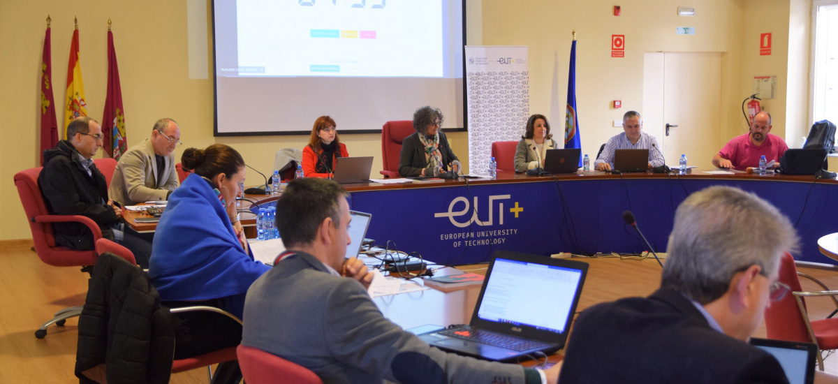 Último Consejo de Gobierno del año